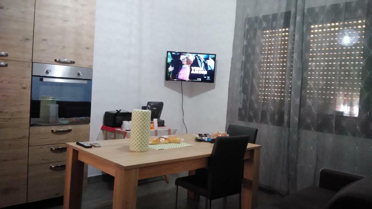 Rooms Loru Sestu Екстериор снимка